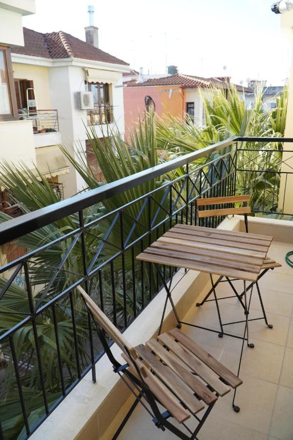 Modern Apartment In Οld Τown Thessaloniki Exterior photo