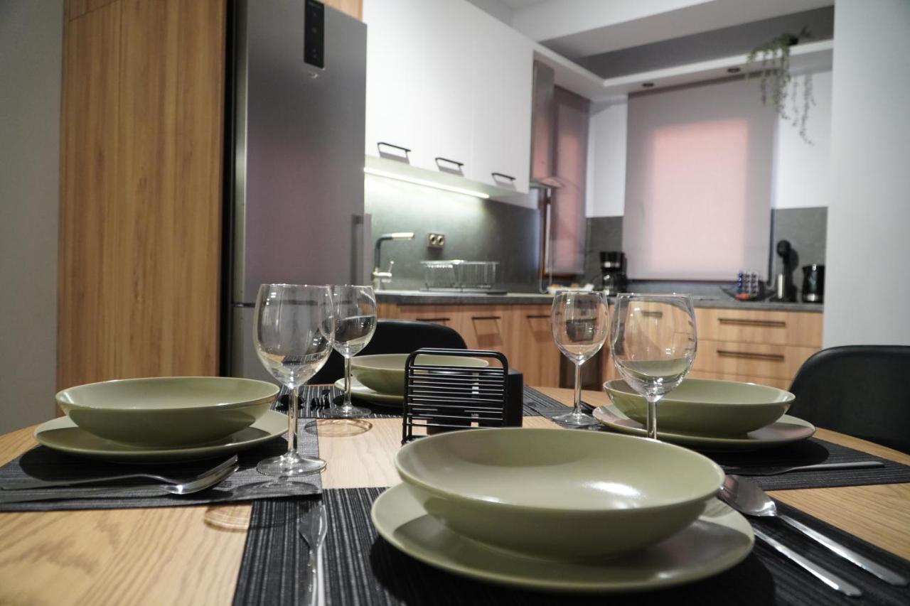 Modern Apartment In Οld Τown Thessaloniki Exterior photo